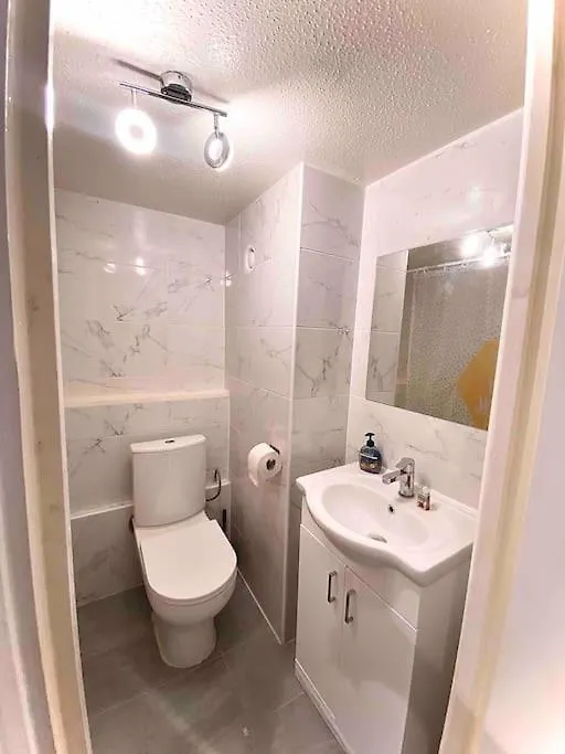 Central Cosy Apartment In Quiet Location Londra 0*,  Regno Unito
